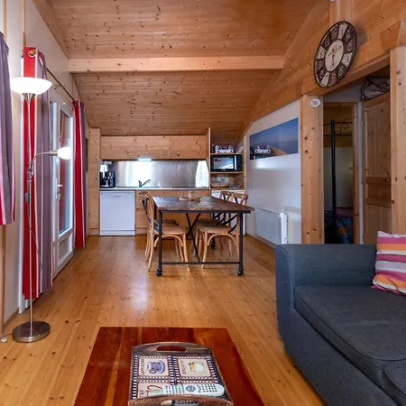 Les Chats Perches 400m D Tatil Evi Labenne