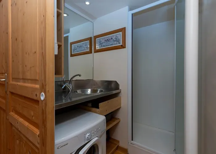 Les Chats Perchés 400m D Hébergement de vacances